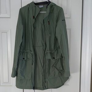 Columbia Women's Utility Jacket in Olive